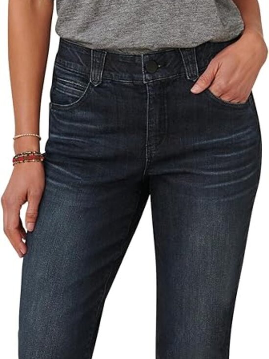 Democracy Denim - Democracy Women's Petite Ab Solution Straight Leg Jeans - 14P  NWT